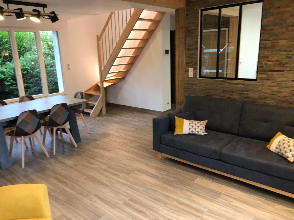 Maison Cosy Entierement Renovee Aumale Exterior photo